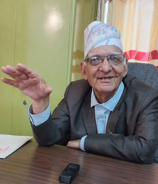 चित्रबहादुर केसीकाे दाबी– संसद होइन, सांसदकै क्षमता कमजोर छ